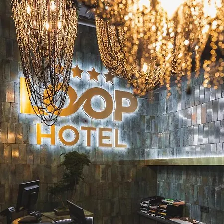 Hotel Loop 4*