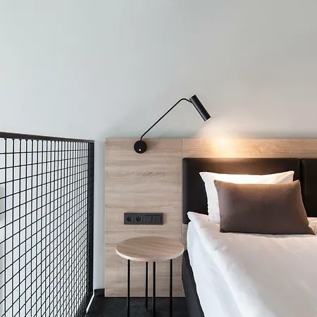 Loop Hotel 4*