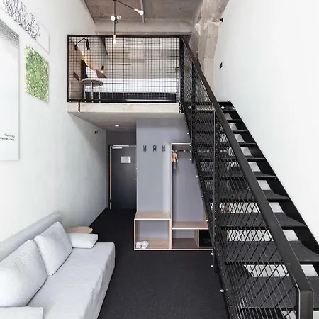Loop Hotel 4*