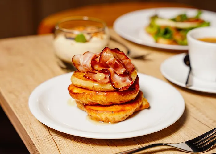 Loop Ξενοδοχείο 4*